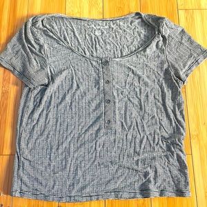 American eagle black and white stripped button up shirt. Size Small